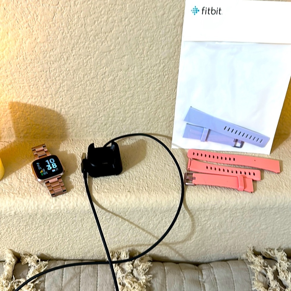 Fitbit - versa early model